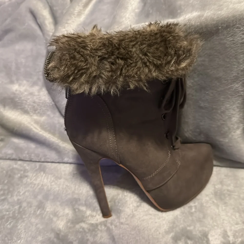 JustFab lace up fur booties - Picture 3 of 4